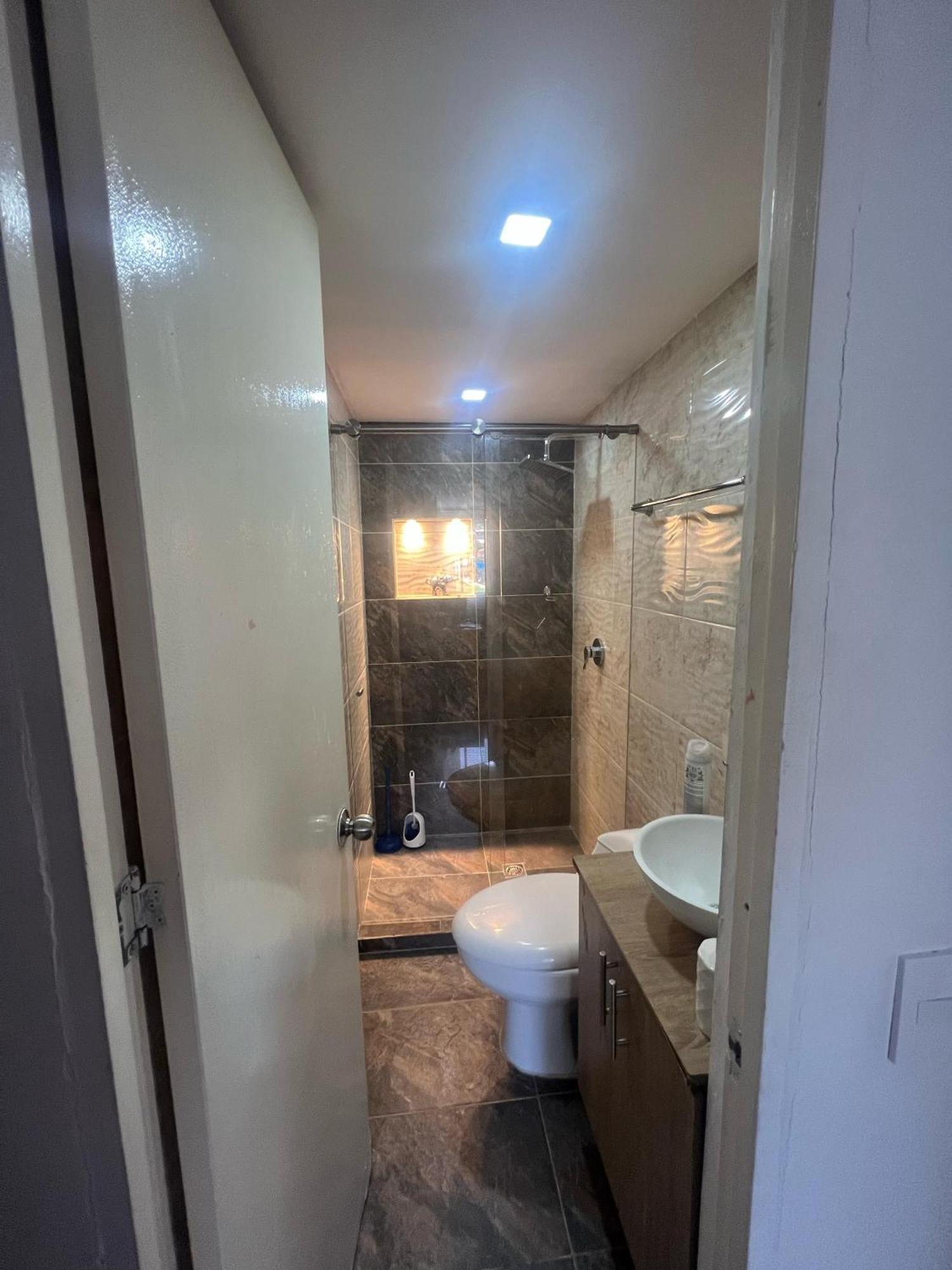 Homestay Habitacion En Apartamento Robledo-medellin *