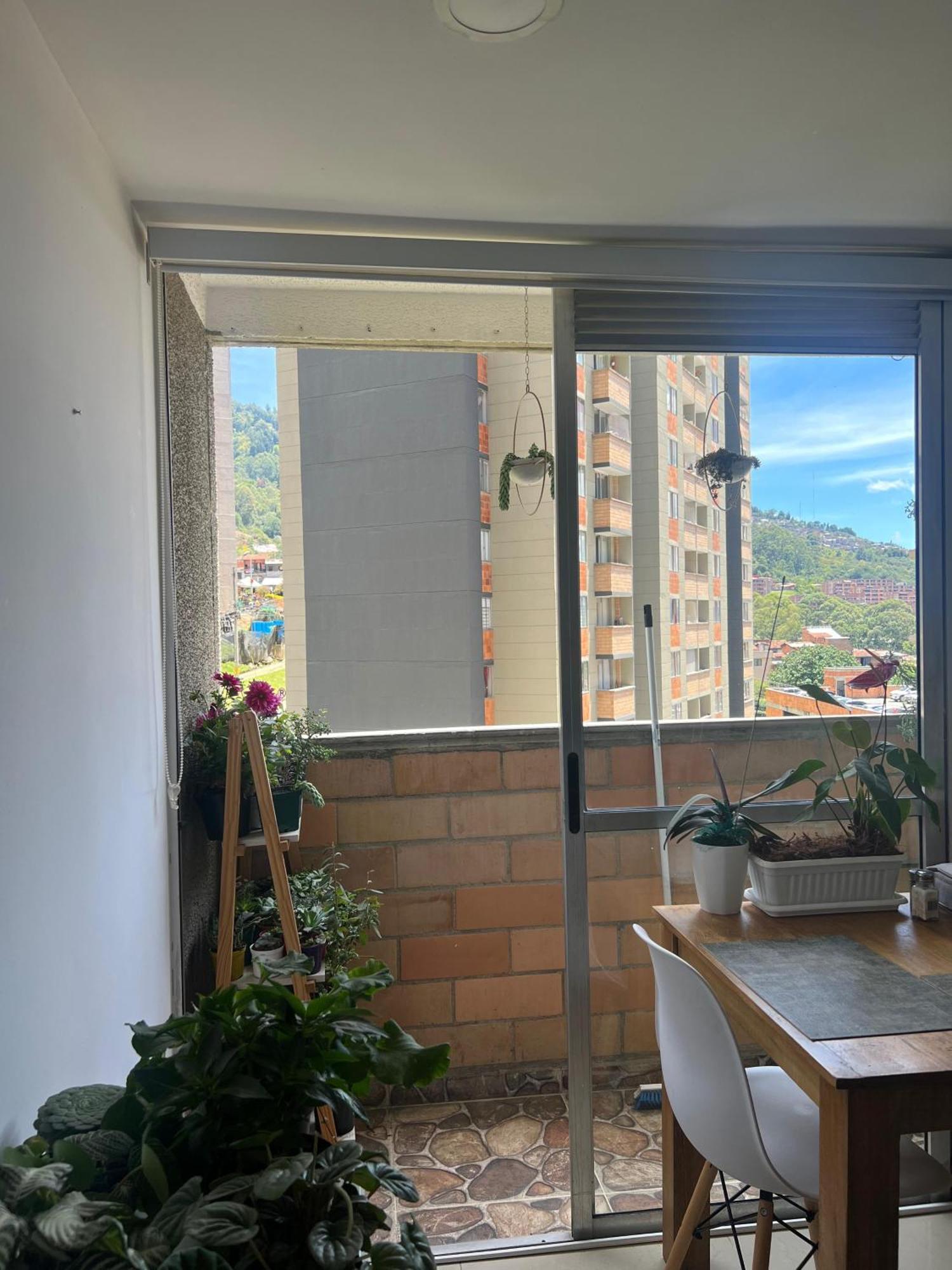 Habitacion En Apartamento Robledo-medellin Homestay